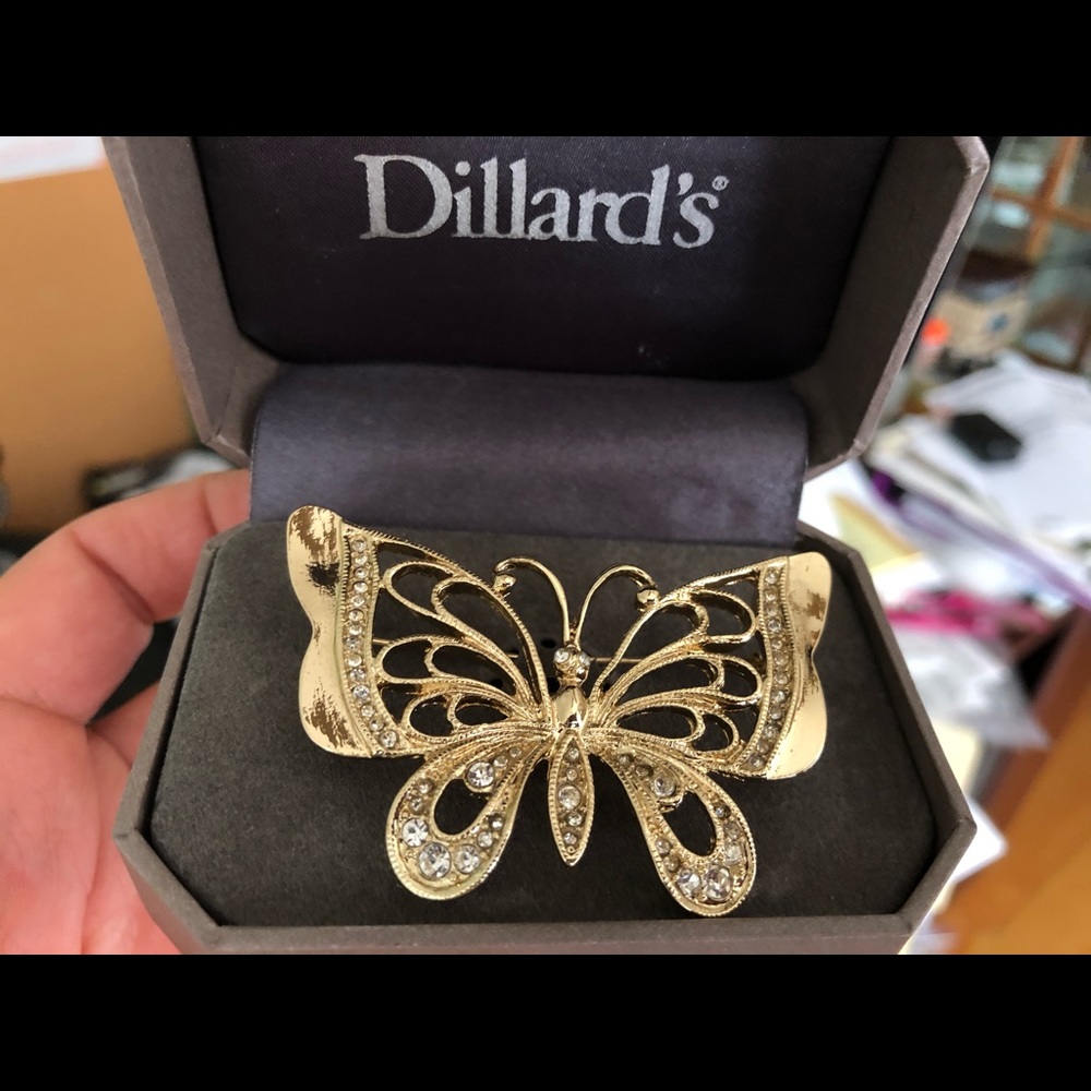 Butterfly broach gold tone new in box